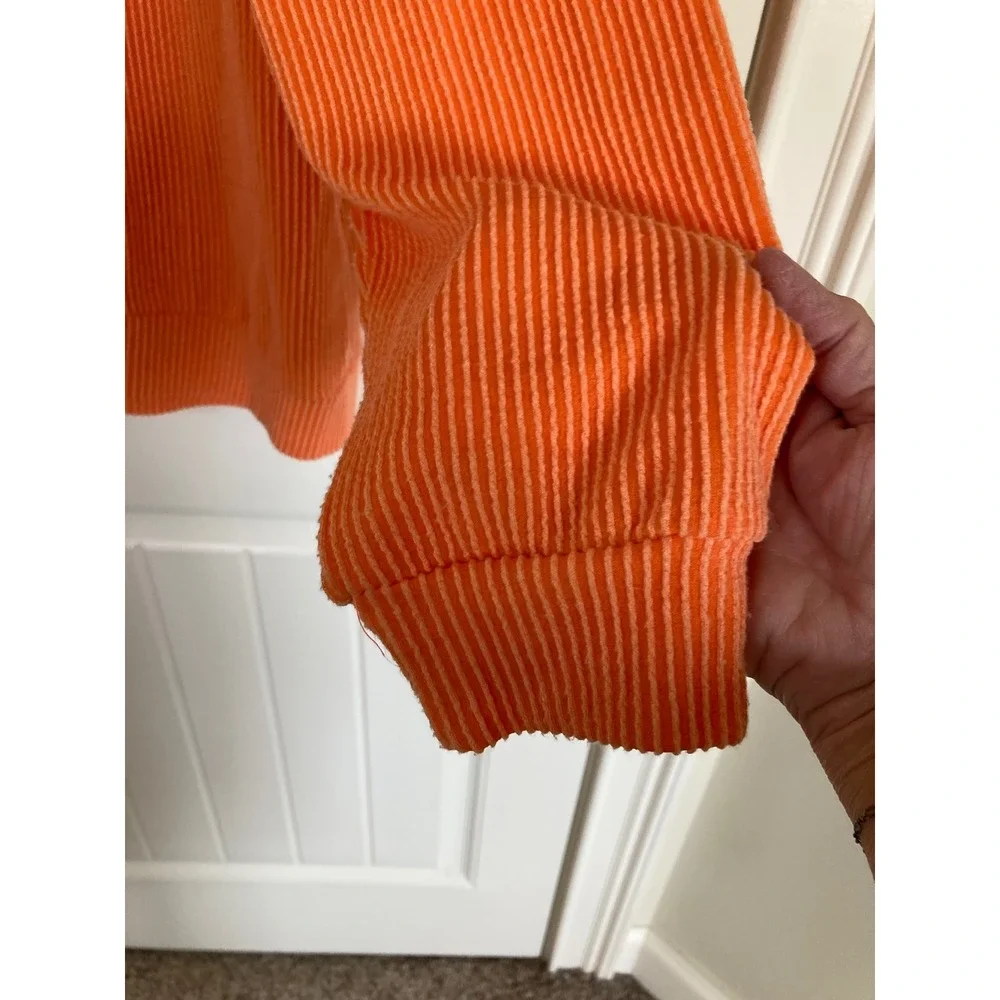 Tres Bien Tennessee Orange Ribbed Knit Graphic Pullover Top Large T-39895